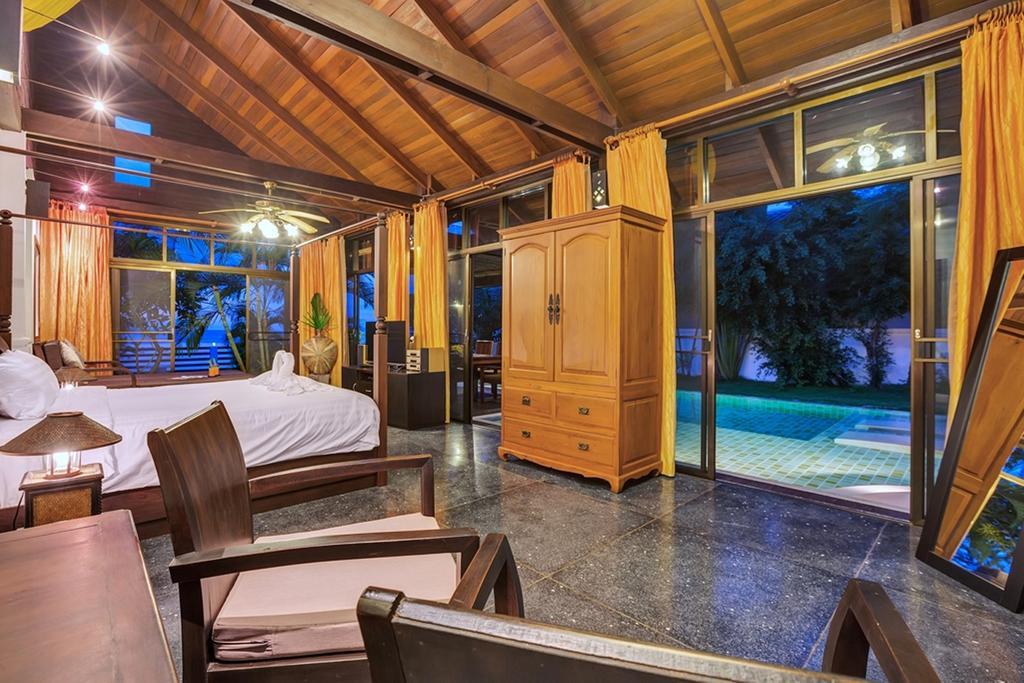 Emerald Sands - Beach Front 4 Bed Pool Villa Koh Samui Bilik gambar